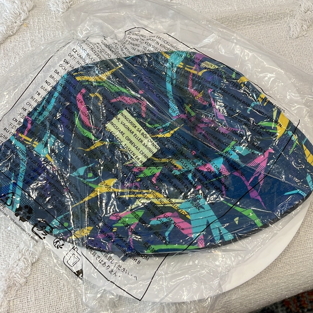 BOB PEUGEOT ALLURE BUCKET HAT ONE SIZE BRAND NEW - Picture 5 of 5